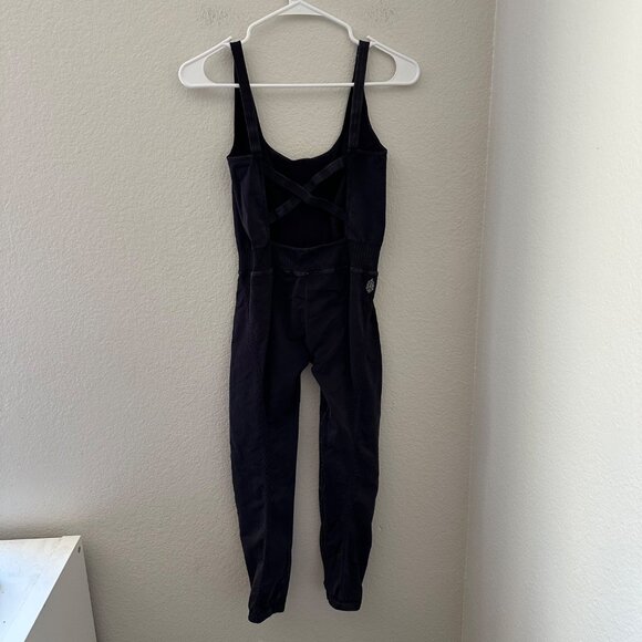 Free People Movement Good Karma Onesie Scoop Neck Sleeveless Crisscross Black M - Picture 3 of 5